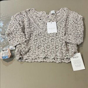 Wrap London Women's Jumper Cream Crochet Top NWT US6